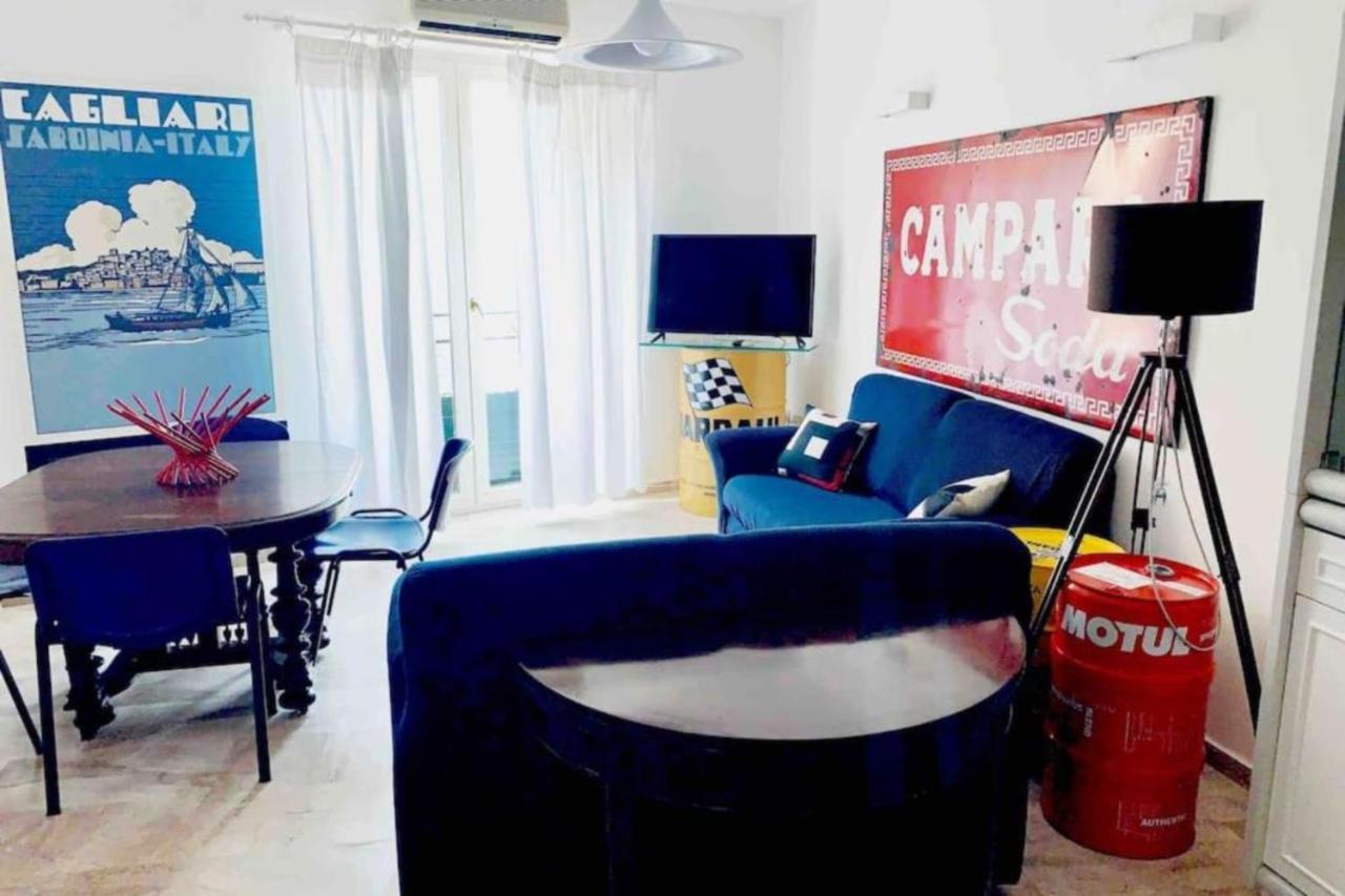 Appartamento Cagliari Centro Con Vista Sul Porto Екстер'єр фото