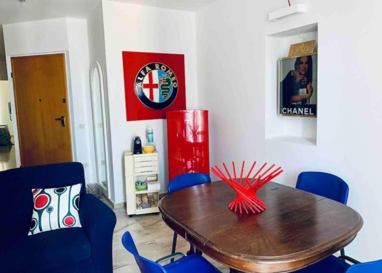 Appartamento Cagliari Centro Con Vista Sul Porto Екстер'єр фото